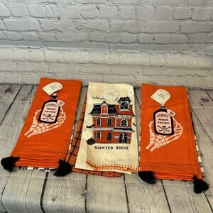 Target 3 2-Pack Sets of Fall Halloween Decorative Hand Towels